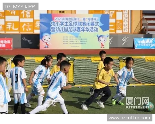 足球彩虹的绚丽之旅展现了运动与梦想交织的美好瞬间